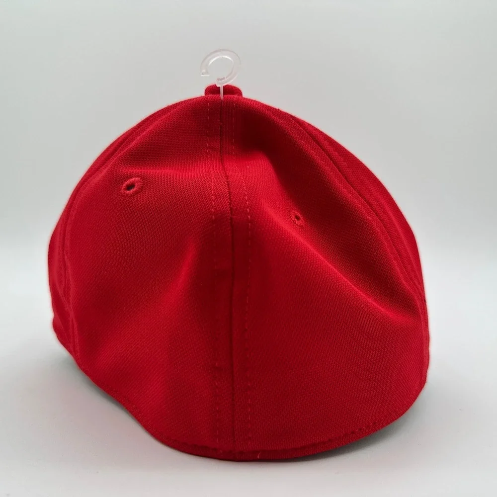 Under Armour Boys' UA Blitzing 3.0 Cap Kids S/M Red Stretch Fit Youth Hat NEW‎